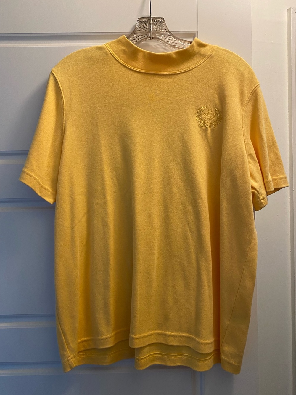 Blair short sleeve mock neck top, size L